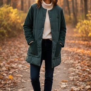 The North Face Women’s Pine Knot Insulated Mixed Media Jacket Green  NF0A7ZWE